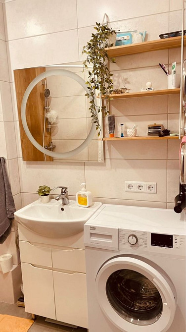 Палац  Україна Либідська Малевича 111 2 кім Kyiv - photo 5