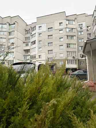 оренда виставка 1к новобудова 2006р. Хмельницький