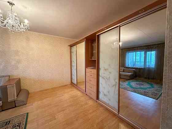 оренда виставка 1к новобудова 2006р. Хмельницький