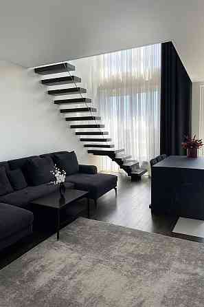 Двоповерхова стильна 2-к квартира з вражаючим видом в ЖК “Славутич” Kyiv