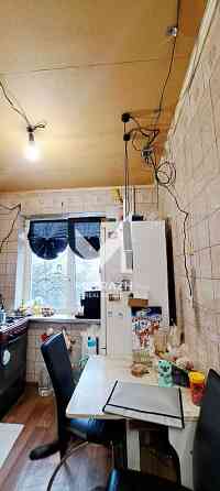 Продам 2ком кв раздельными комнатами и гардеробной на ул Байрона Харьков