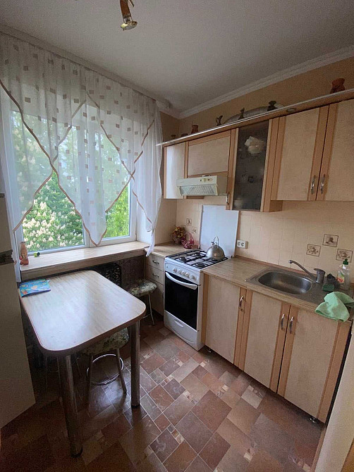 Продається 2х кімнатна квартира по пр. Відродження в хорошому стані. Луцьк - зображення 5