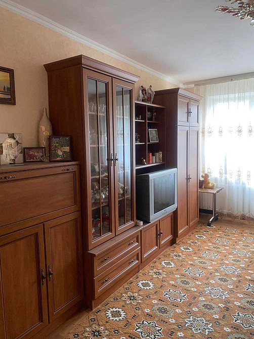 Продається 2х кімнатна квартира по пр. Відродження в хорошому стані. Луцьк - зображення 1