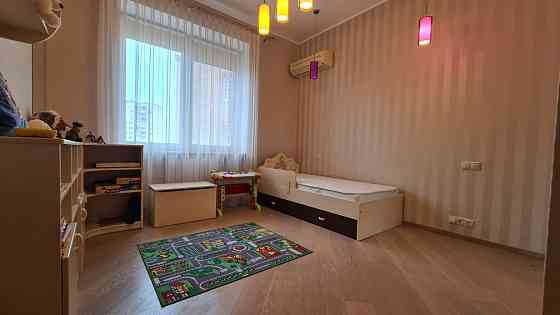 Оренда 3-кімнатної квартири ЖК Оазис, Володимира Івасюка 6 Киев