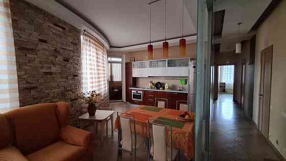 Оренда 3-кімнатної квартири ЖК Оазис, Володимира Івасюка 6 Киев