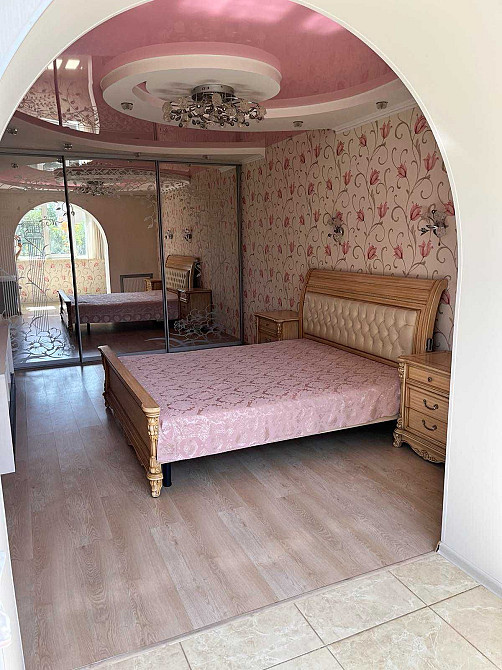 СДАМ ШИКАРНУЮ 2 комнатную квартиру Есть ГАЗ, БАЛКОН, ВАННА и 1 Этаж! Одеса - зображення 2