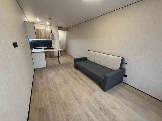 Продаю квартиру студію з НОВИМ ремонтом на 2 поверсі Ірпінь