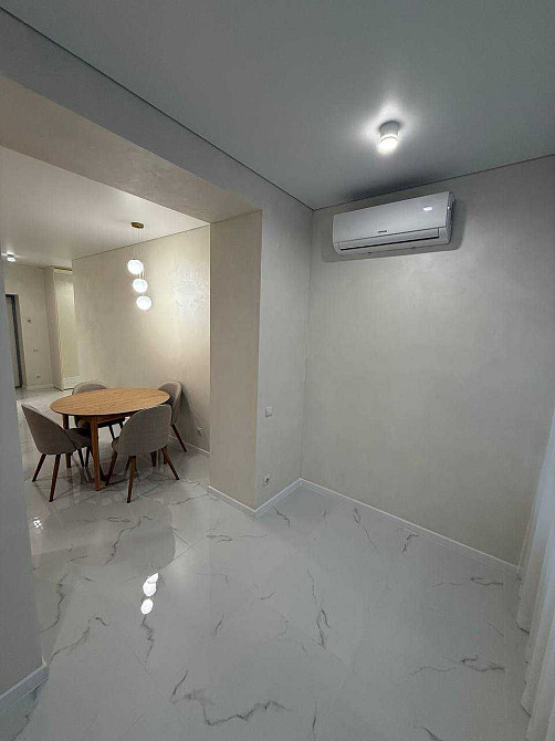 Продаж 2кімнатної квартири в ЖК Щасливий (Виставка) Хмельницький - зображення 1