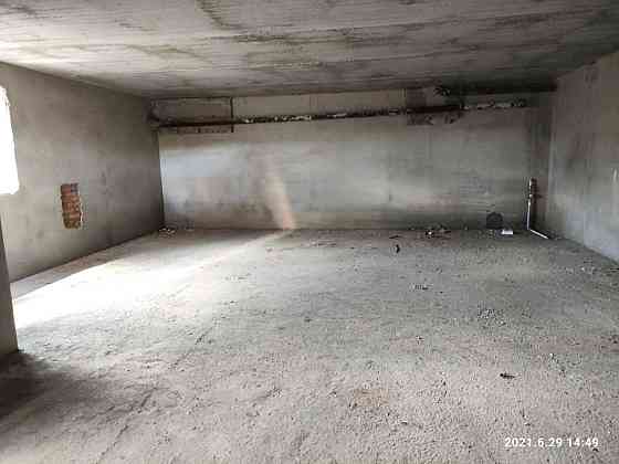 Продам двокімнатну квартиру в новобудові Струмовка