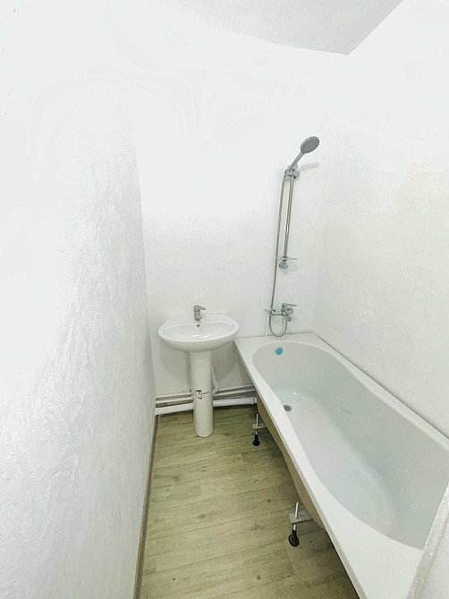 3-к на Малиновского 12 Днепр - изображение 6