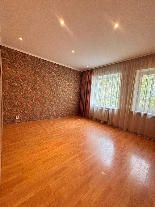 3кімнатна-сталінка, центр, КПІ,капремонт,меблі Киев - изображение 6
