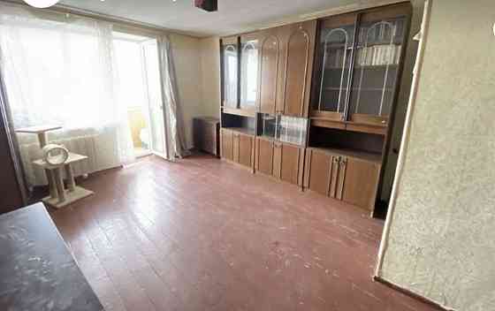 Продаю 1к/кв Соляные (Школьная) 8/9 кирп 39/20/8,15000 Миколаїв