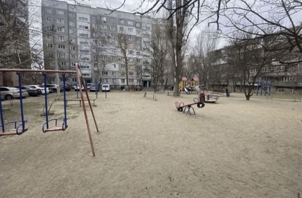 Продаю 1к/кв Соляные (Школьная) 8/9 кирп 39/20/8,15000 Миколаїв - зображення 4