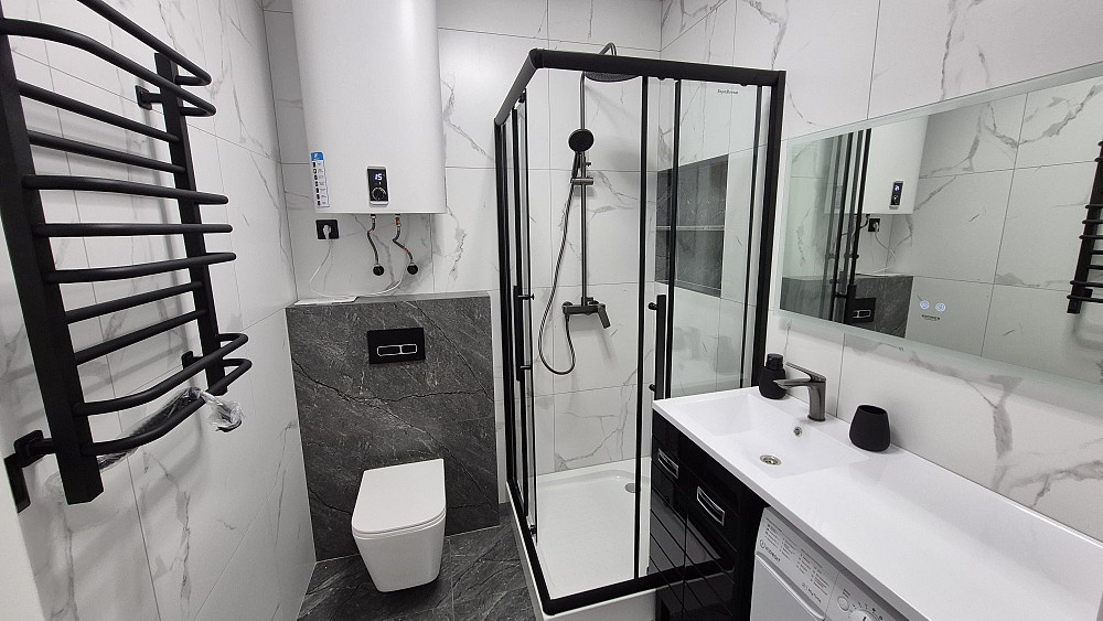 Продам новеньку 1кім.квартиру за суперціною! Рівне - зображення 6