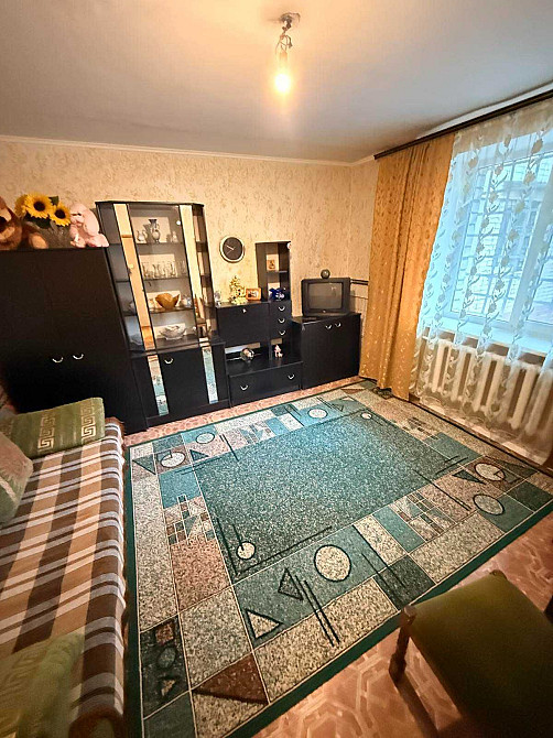 Продам 1 комнатную квартиру в кирпичном доме Черноморск - изображение 2