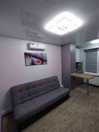 Продам квартиру 6 поверх Воробйові гори 8 Харків