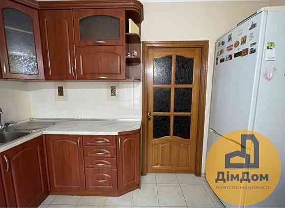 Продаж 3-кімнатна квартири Центр, вулиця Шевченка 6 Борисполь