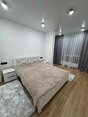 Продаж 2 кімнатної нової квартири вул.Київська Черновцы