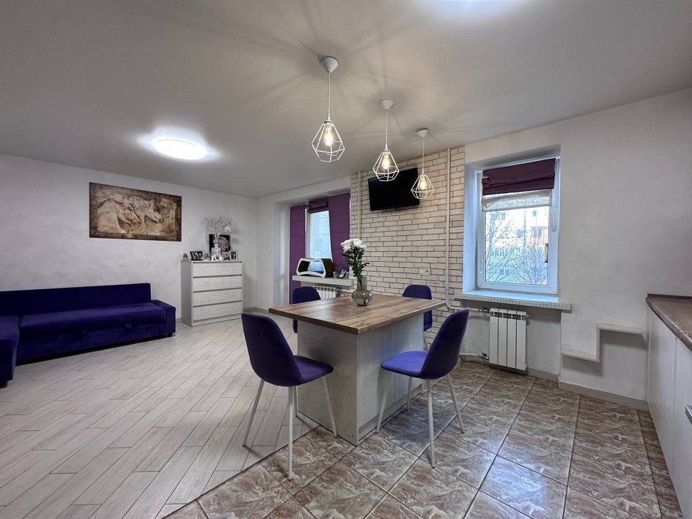 Продаж квартири в Луцьку Луцьк - зображення 1