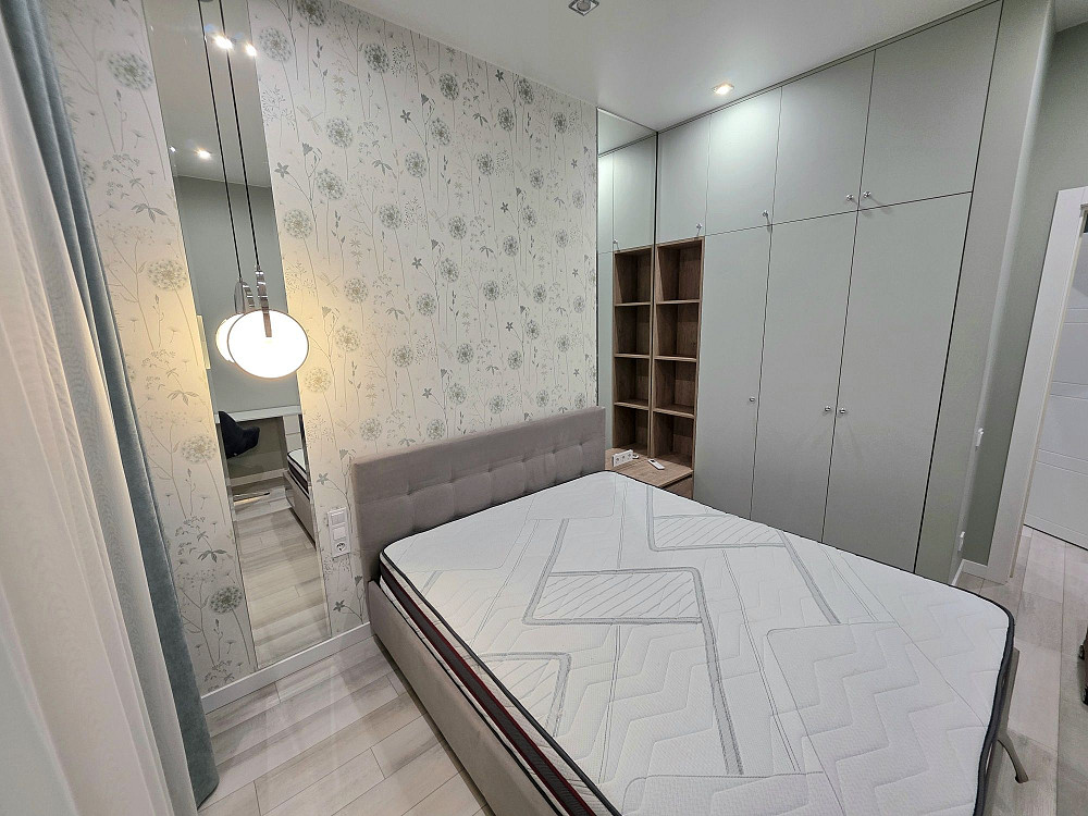 Свет! Не выключают вообще! 2  х к кв. Левый берег. Риелторы не звоните Дніпро - зображення 2