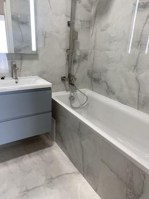 Оренда стильної копактноі двокімнатноі квартири в центральній частині Ужгород - изображение 5