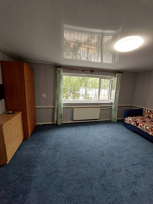 Сдам однокомнатный домик проспект Свободы.С ком.услуг только эл-во. Дніпро - зображення 1