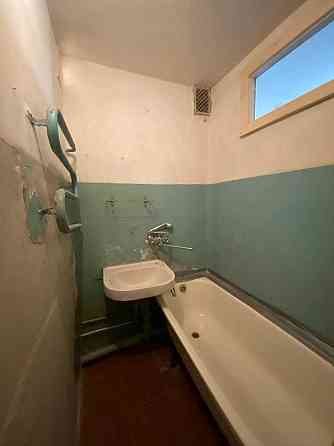 1-кімнатна квартира під ваш ремонт біля ринку "Нива" Чернігів