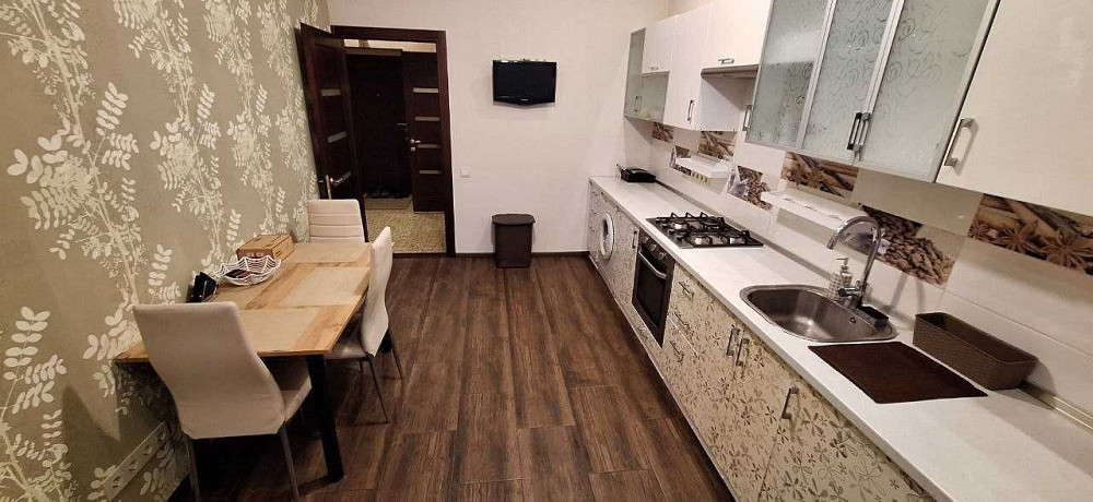 2-кімнатна в центрі: паркомісце, охорона, газ, 2 сан вузли, 2 балкони Харків - зображення 3