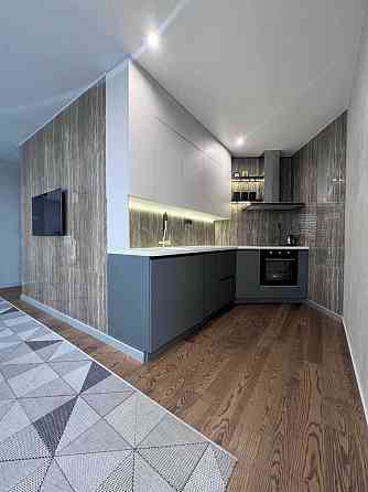 4-кімнатна дворівнева квартира з двома терасами. Дизайнерський ремонт Вышгород