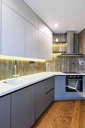 4-кімнатна дворівнева квартира з двома терасами. Дизайнерський ремонт Вышгород