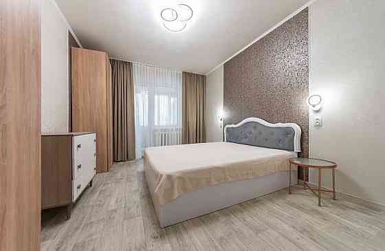 3-кім. квартира в 5 хвилинах від метро вул. Героїв Дніпра 19. Київ