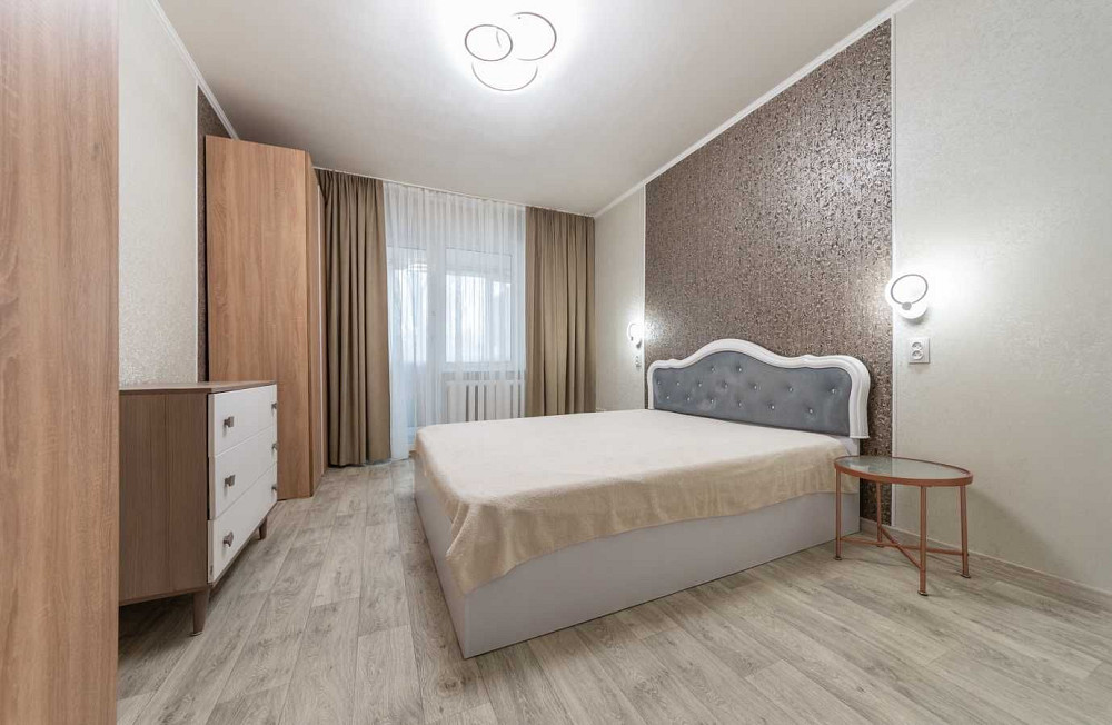 3-кім. квартира в 5 хвилинах від метро вул. Героїв Дніпра 19. Київ - зображення 1