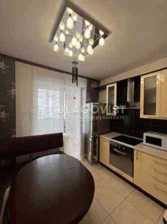 Продам 1 к.квартиру Ахматової Григоренко Дарницький р-н Метро Позняки Київ