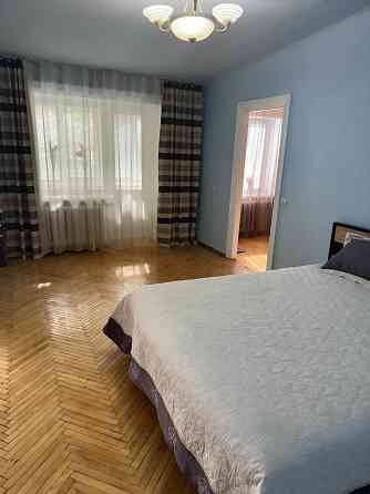 Продаж 2-кімнатної квартири з паркуванням на Печерську від власника! Київ