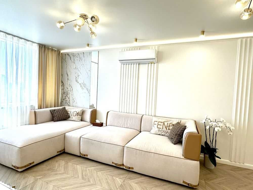 Неймовірна 2-к квартира Новопечерська Вежа Новопечерская башня Київ - зображення 4