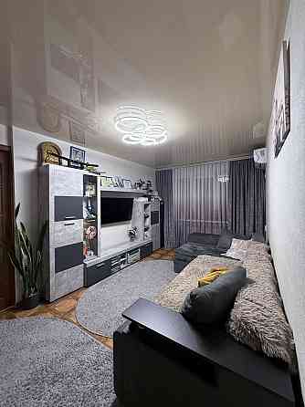 Срочная продажа! 3-кімн. квартира, Днепрострой, газове АО+ меблі Карнауховка(Днепропетровская обл.)