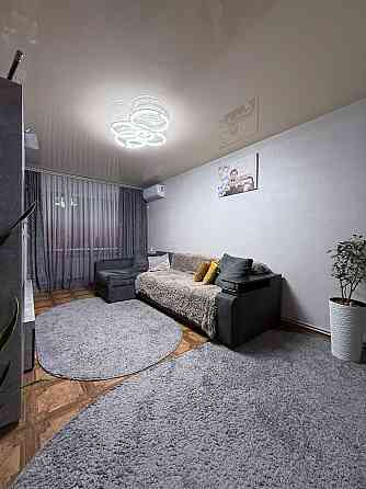 Срочная продажа! 3-кімн. квартира, Днепрострой, газове АО+ меблі Карнауховка(Днепропетровская обл.)