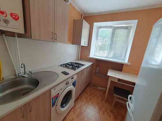 Здам в оренду  1 кімнатну квартиру .  Проспект Юності. Вінниця