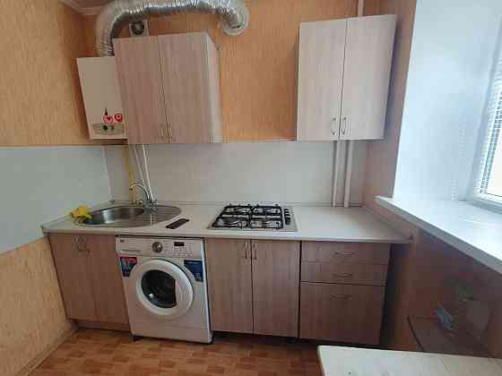 Здам в оренду  1 кімнатну квартиру .  Проспект Юності. Вінниця