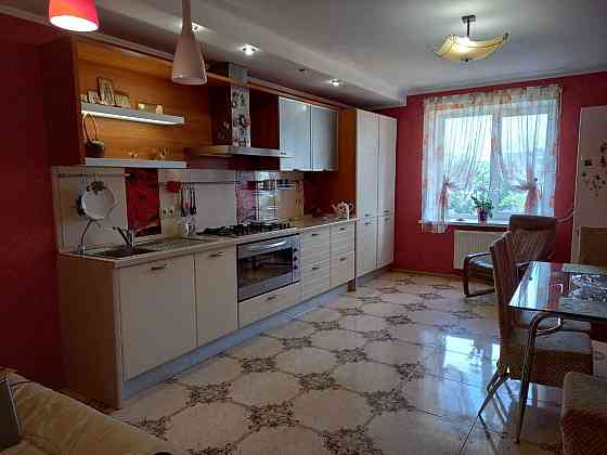 Сдам в долгосрочную аренду, шикарную 2-х комн. квартиру в Кременчуге. Кременчук