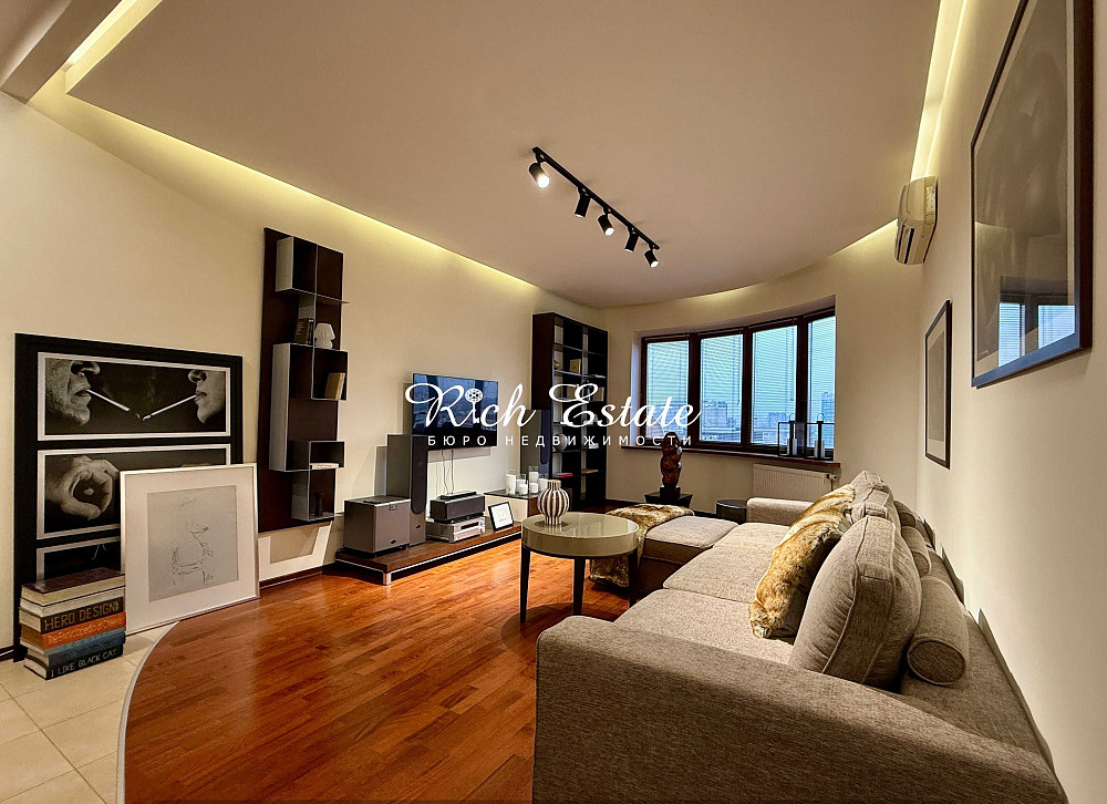 Без% Жилянская 30а Автономная 2-к квартира Центр Олимпийская Свет 24/7 Киев - изображение 2