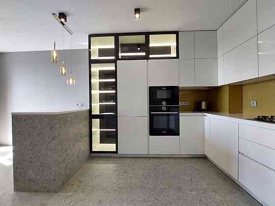 Оренда 2кім квартира 80м2 +паркомісце вул.Кульпарківська ЖК Місто трав Львов