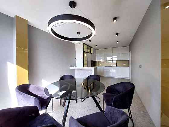 Оренда 2кім квартира 80м2 +паркомісце вул.Кульпарківська ЖК Місто трав Львов