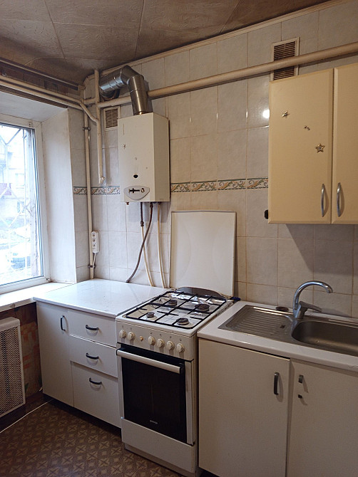 Двушка на пл Артёма.Оплата помесячно.Заселим сразу.Любой срок. Кривой Рог - изображение 1