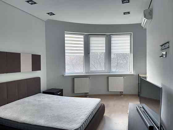 Оренда 3кім  ЖК Смарагдовий вул. Шаповалова 2а Київ