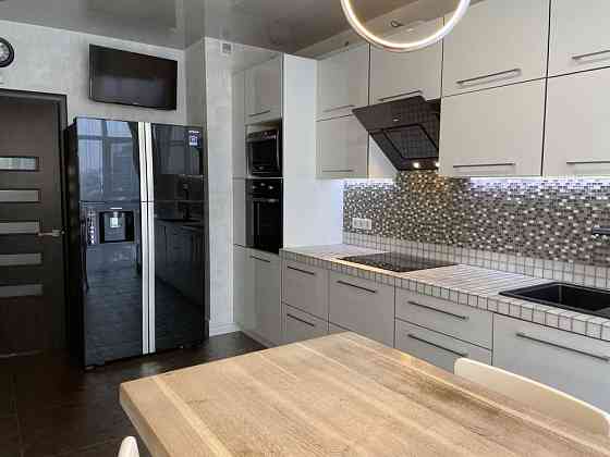 Продам квартиру ЖК Вишиванка ( 85 кв.м) Борисполь