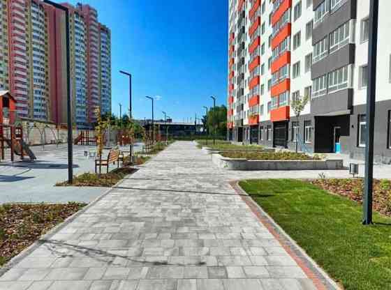 1-к. в Заселенном новостро возл ТРЦ Терминал в ЖК Петлюры(Металлургов) Бровары