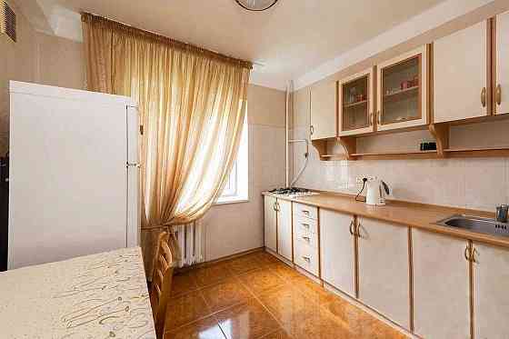 АК 2 Кімнатна квартира Лівобережна Русановка Русанівський бульвар 9 Киев