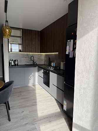 Продам квариру на щасливому з ремонтом Рівне