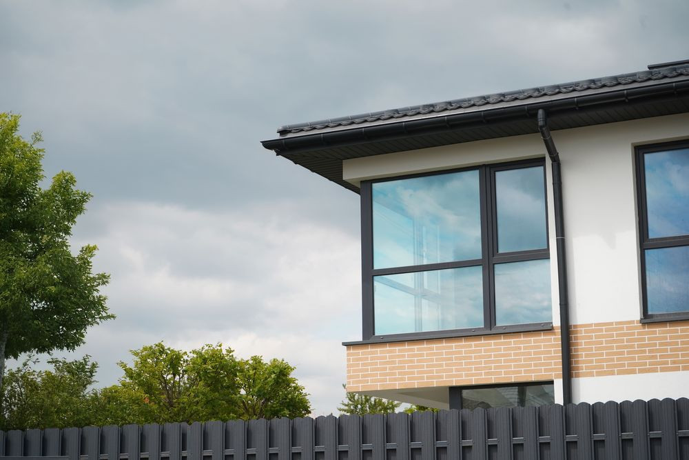 ПРОДАЄТЬСЯ велика Двох кімнатна квартира, з власною терасою Винники - изображение 3